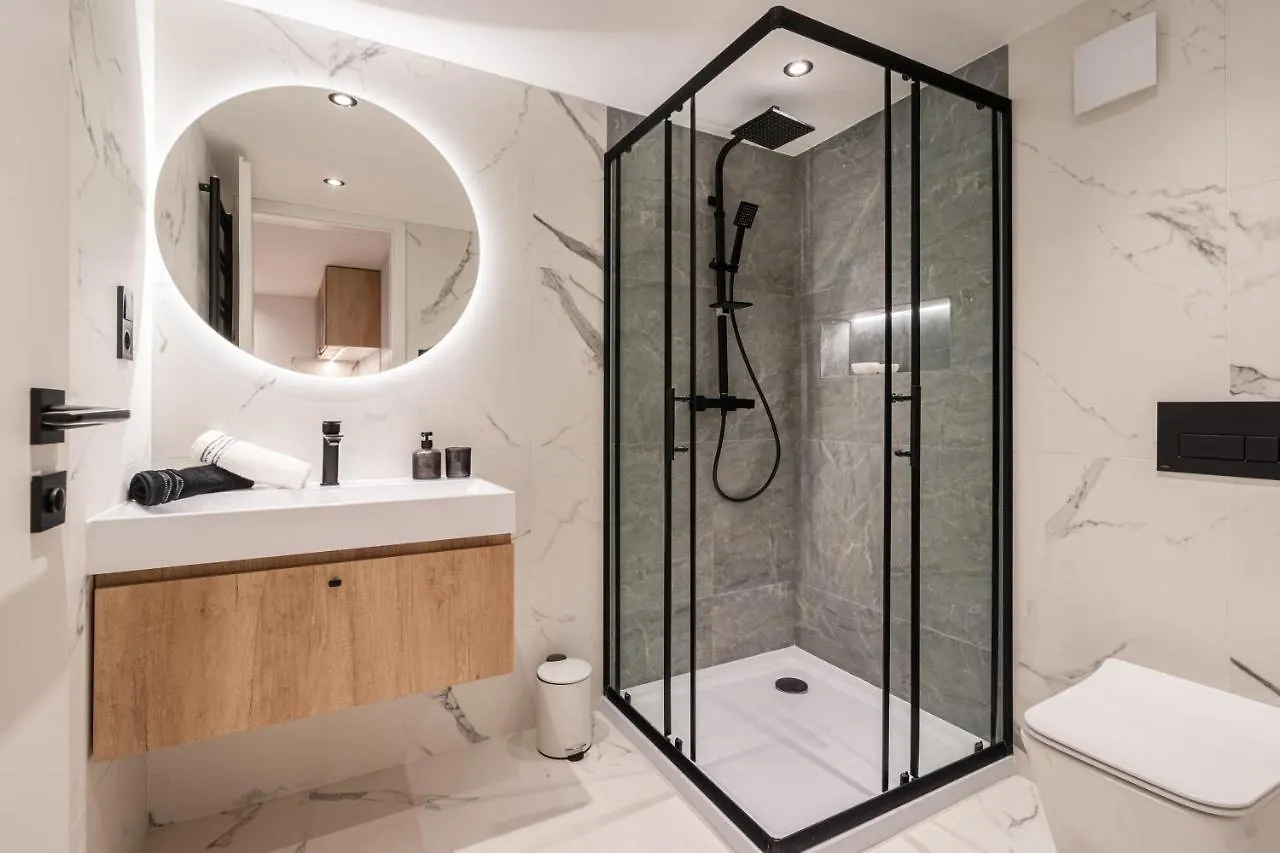 E56 - Grand Boulevard Heritage Residence - Best Location By Bqa Budapeşte Macaristan