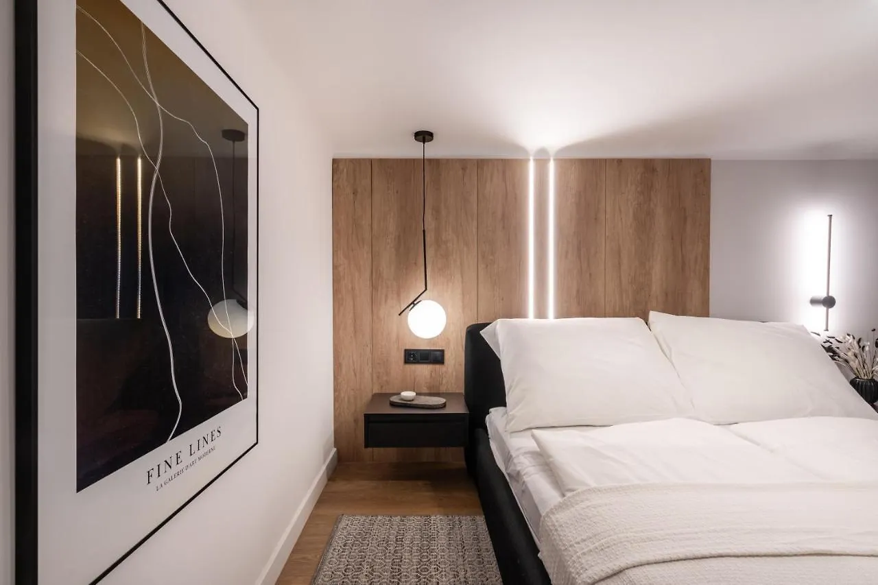 Apartment E56 - Grand Boulevard Heritage Residence - Best Location By Bqa Budapest
